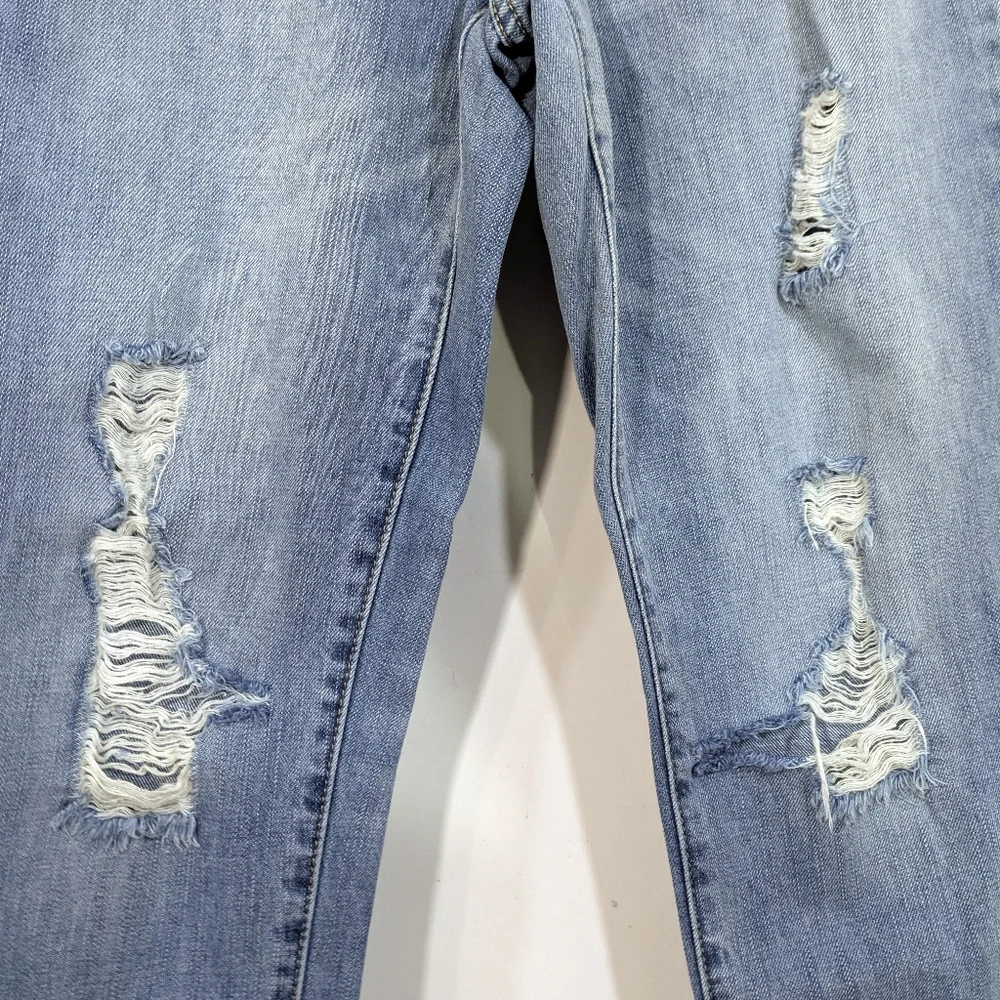 Gap Sexy Boyfriend Fit Distressed Ripped Jeans - Size 6 Womens 28 - Picture 2 of 5